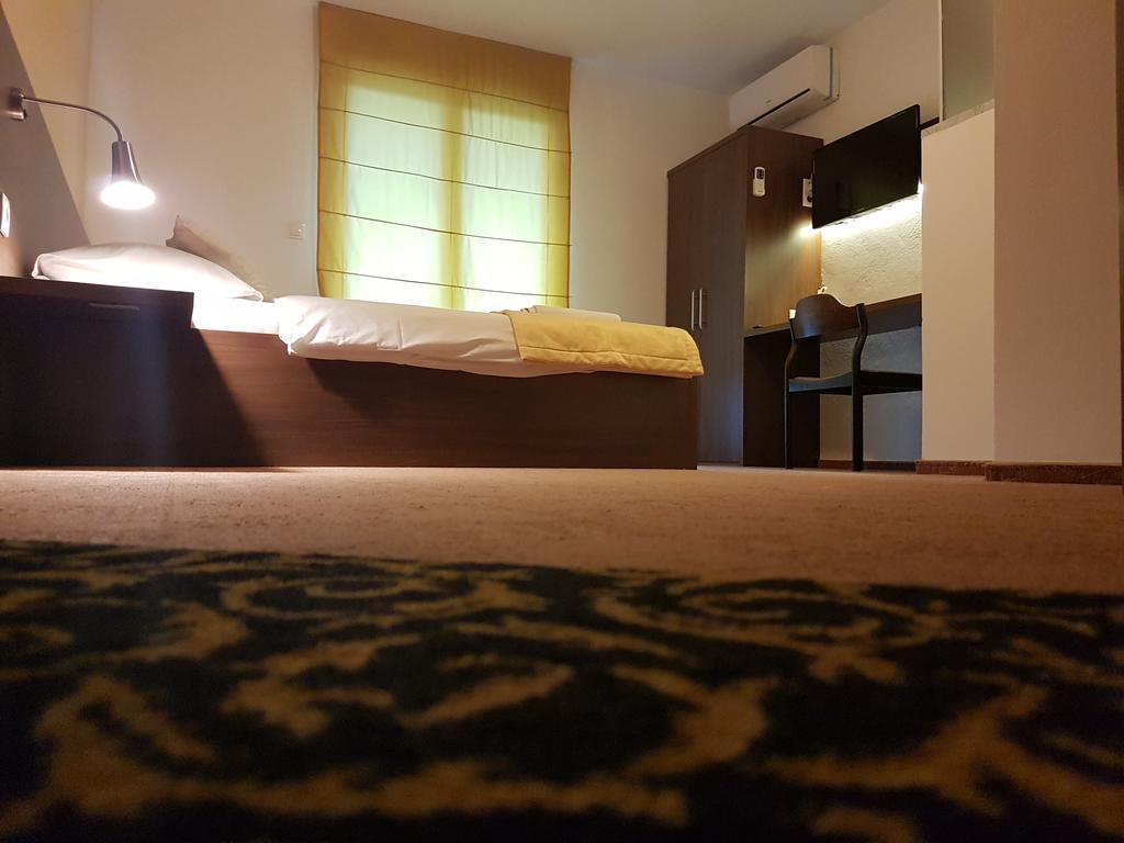 Ahar Hotell Ilidža Exteriör bild