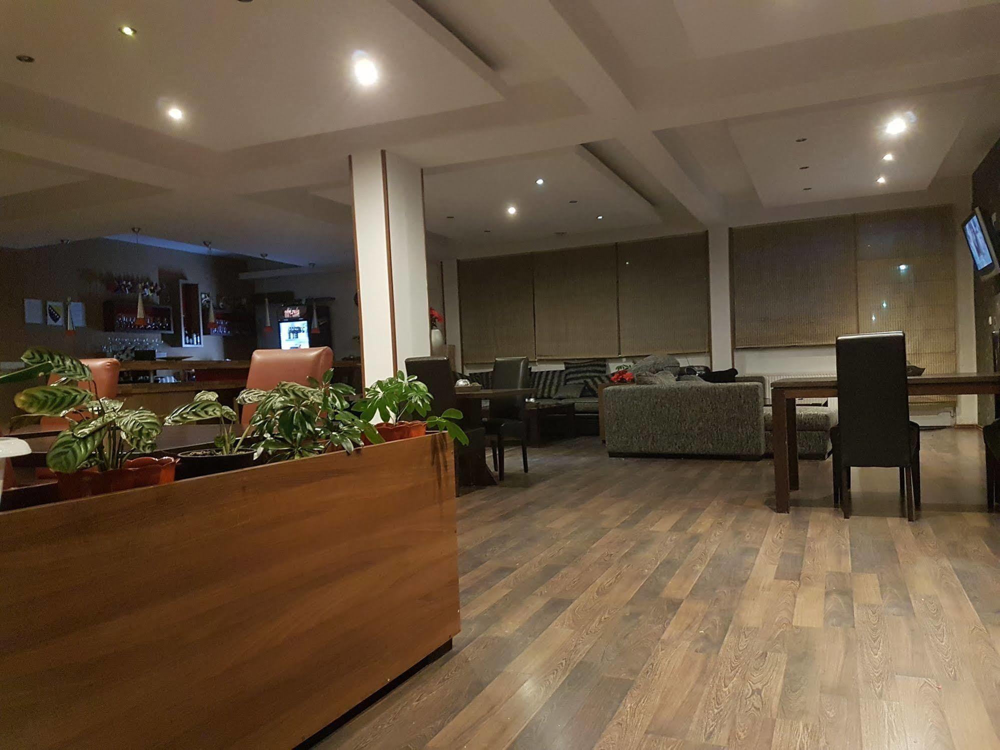 Ahar Hotell Ilidža Exteriör bild