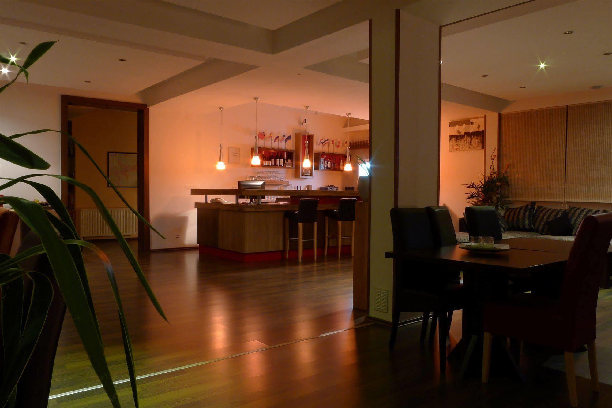 Ahar Hotell Ilidža Exteriör bild